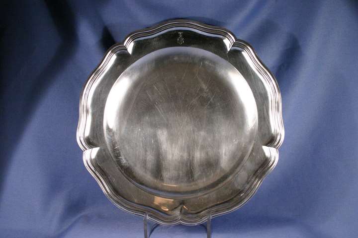 Pair of German silver meat dishes